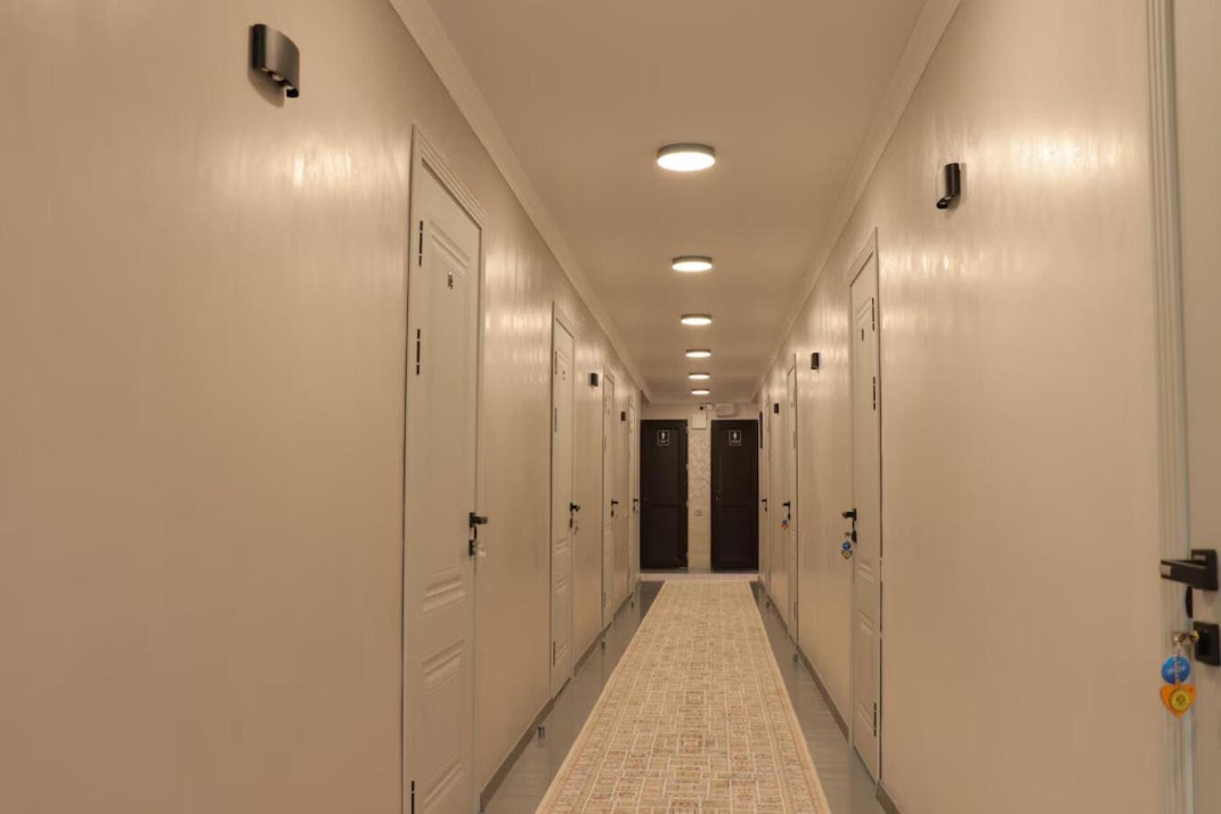 Salamat Hotel Бішкек Екстер'єр фото